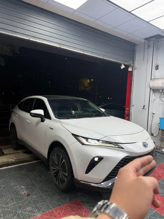 2022 Toyota Venza 2.5L 178HP L4 E-CVT Hybrid,autocango,china used car exporter,china ev exporter,chinese used car exporter,chinese used ev exporter