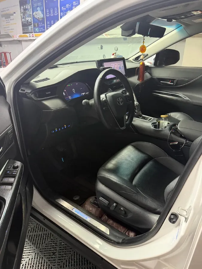 2022 Toyota Venza 2.5L 178HP L4 E-CVT Hybrid,autocango,china used car exporter,china ev exporter,chinese used car exporter,chinese used ev exporter