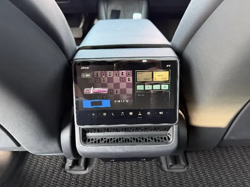 2025 Tesla Model 3 BEV 62.5KWH,autocango,china used car exporter,china ev exporter,chinese used car exporter,chinese used ev exporter