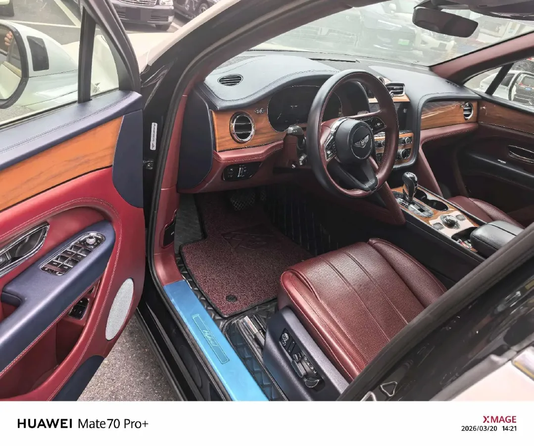 2021 Bentley Bentayga 3.0T 340HP V6 8AT PHEV 17.3KWH,autocango,china used car exporter,china ev exporter,chinese used car exporter,chinese used ev exporter