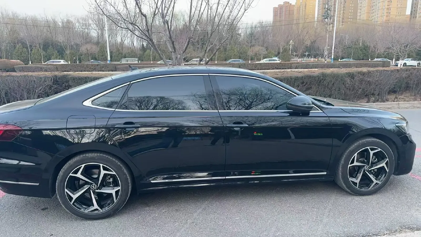 2025 Volkswagen Passat 2.0T 220HP L4 7DCT,autocango,china used car exporter,china ev exporter,chinese used car exporter,chinese used ev exporter