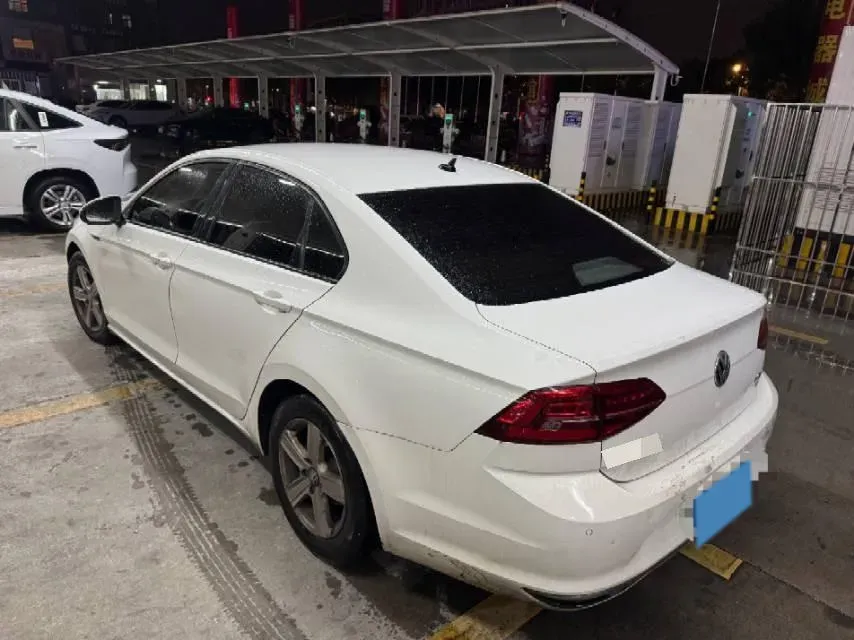 2019 Volkswagen Lamando 1.4T 131HP L4 5MT,autocango,china used car exporter,china ev exporter,chinese used car exporter,chinese used ev exporter