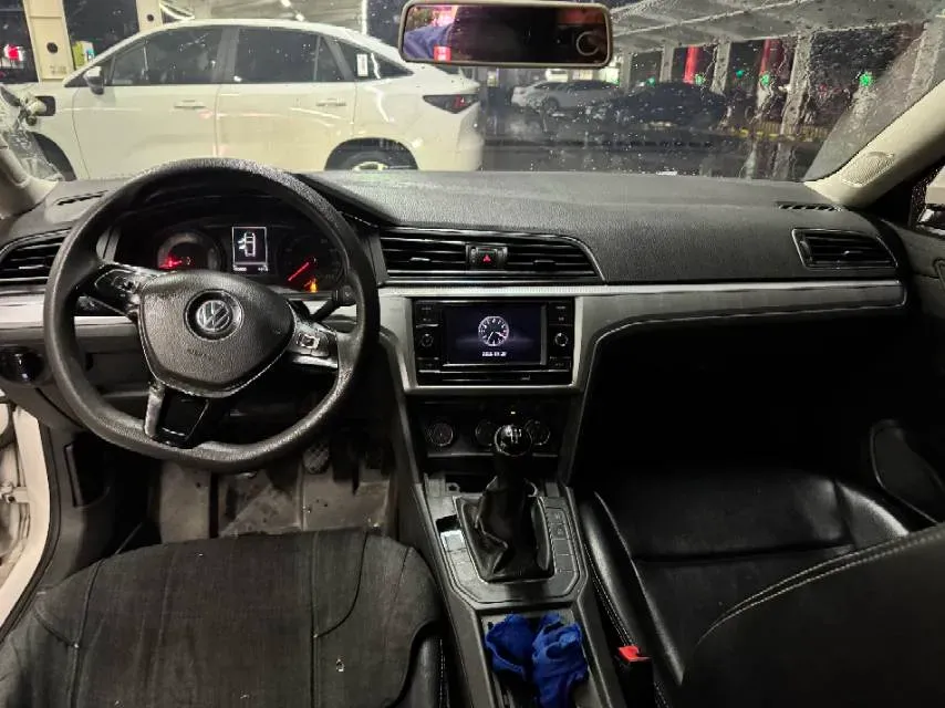 2019 Volkswagen Lamando 1.4T 131HP L4 5MT,autocango,china used car exporter,china ev exporter,chinese used car exporter,chinese used ev exporter