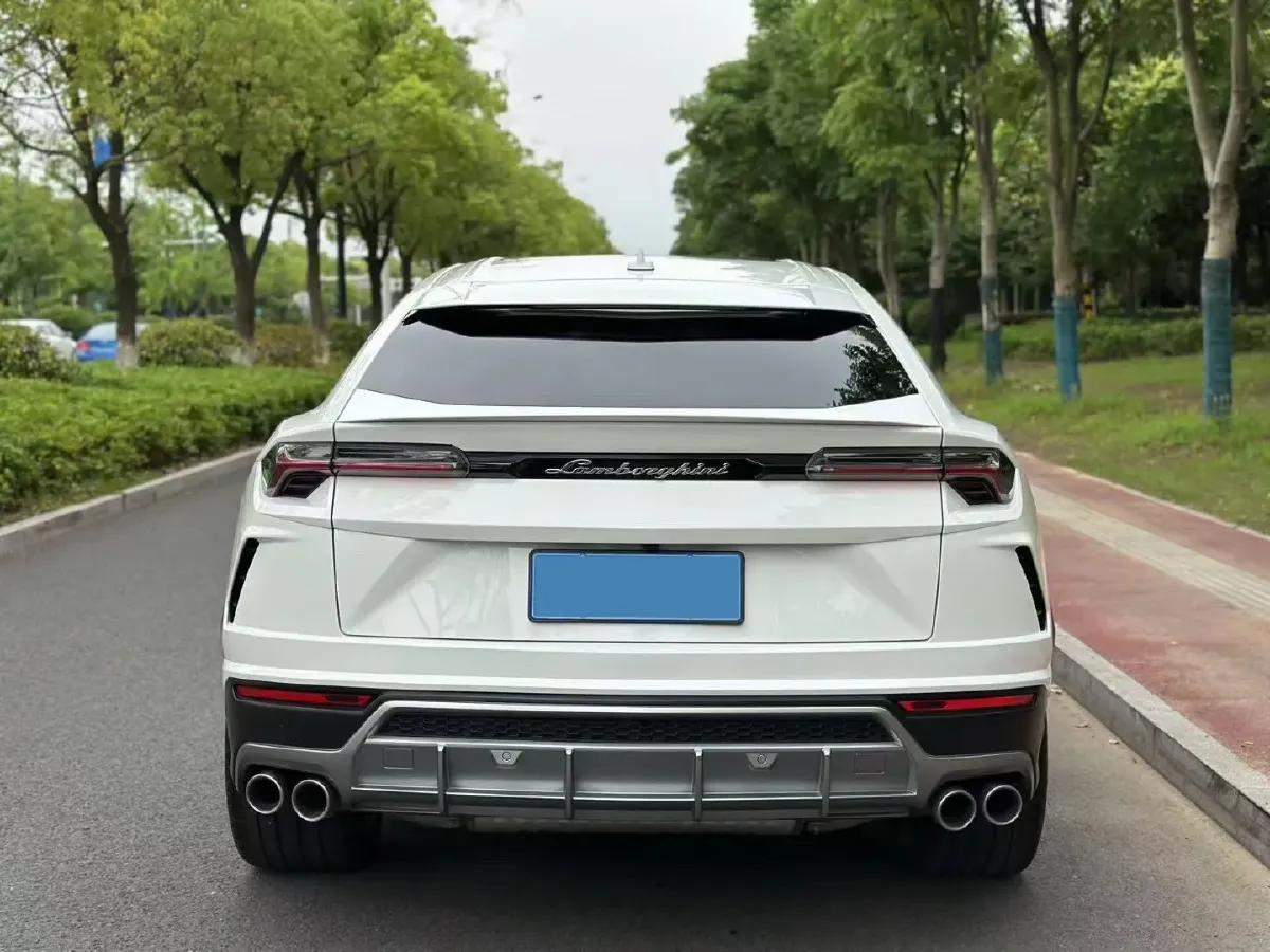 2021 Lamborghini Urus 4.0T 641HP V8 8AT,autocango,china used car exporter,china ev exporter,chinese used car exporter,chinese used ev exporter