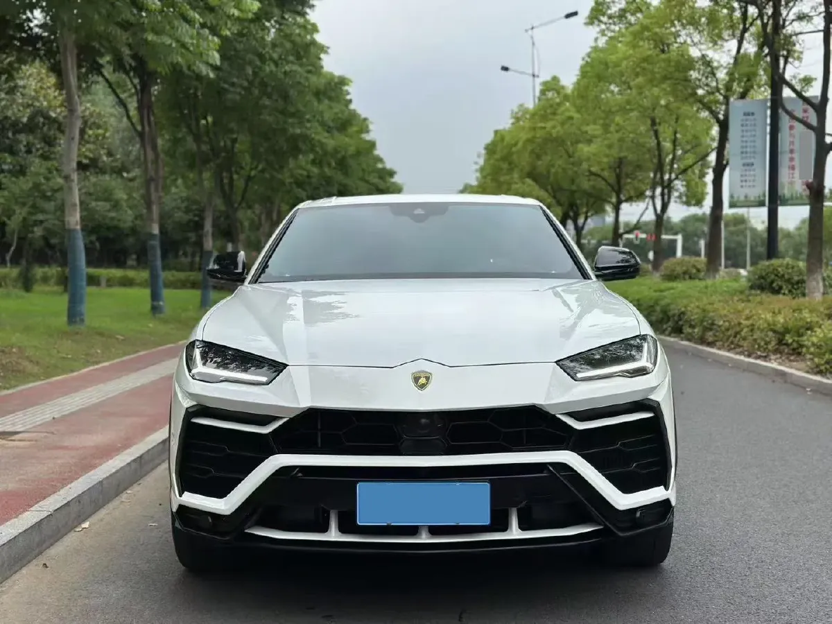 2021 Lamborghini Urus 4.0T 641HP V8 8AT,autocango,china used car exporter,china ev exporter,chinese used car exporter,chinese used ev exporter
