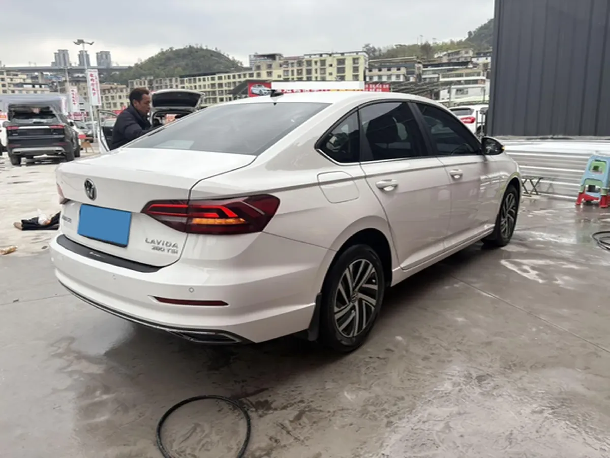 2022 Volkswagen Sagitar 1.2T 116HP L4 7DCT,autocango,china used car exporter,china ev exporter,chinese used car exporter,chinese used ev exporter