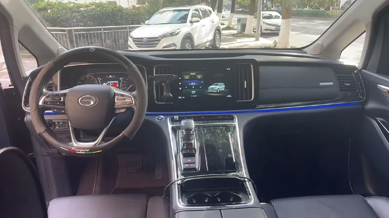 2021 GAC Trumpchi M8 2.0T 252HP L4 8AT,autocango,china used car exporter,china ev exporter,chinese used car exporter,chinese used ev exporter