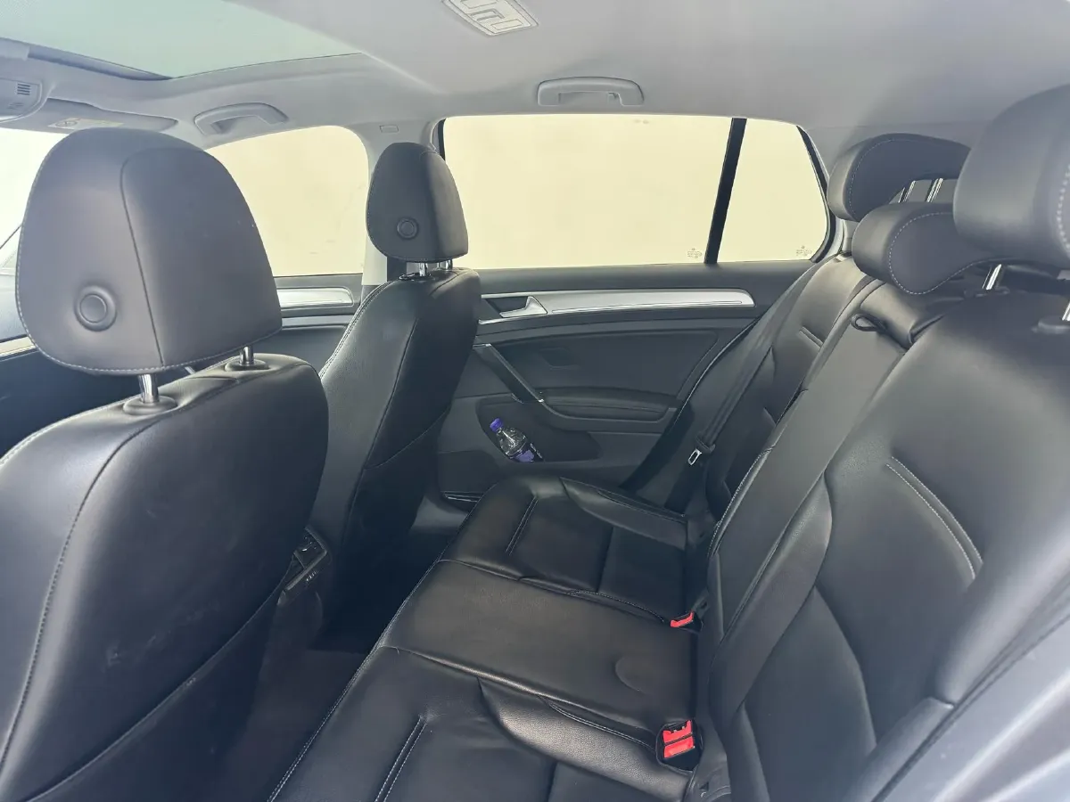 2018 Volkswagen Golf 1.4T 131HP L4 7DCT,autocango,china used car exporter,china ev exporter,chinese used car exporter,chinese used ev exporter