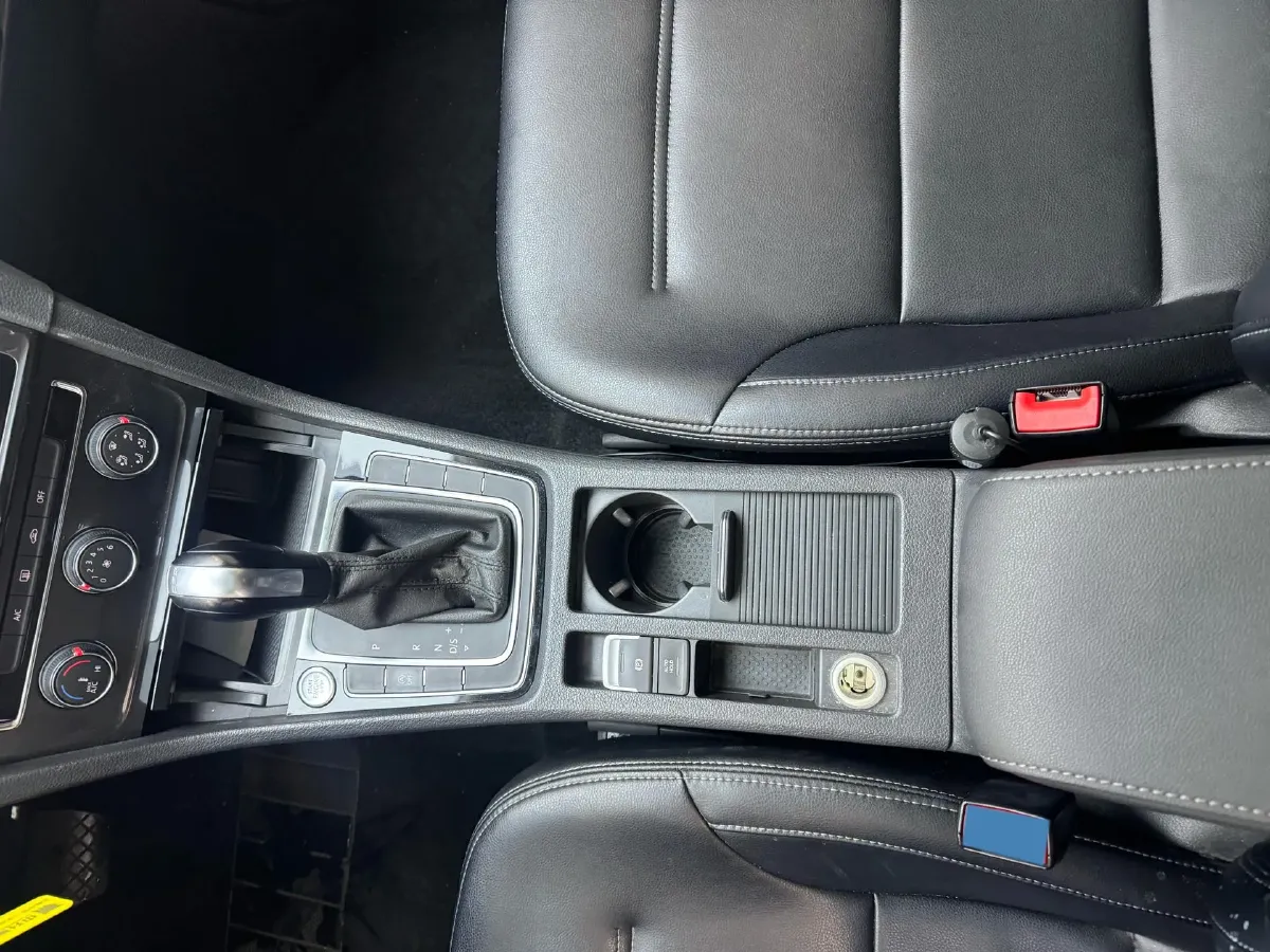 2018 Volkswagen Golf 1.4T 131HP L4 7DCT,autocango,china used car exporter,china ev exporter,chinese used car exporter,chinese used ev exporter