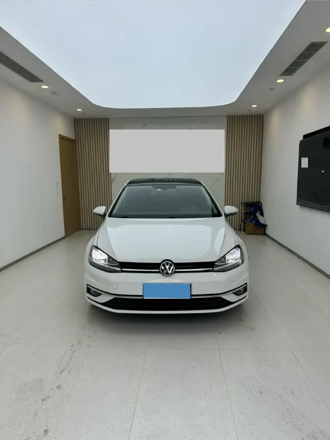 2018 Volkswagen Golf 1.4T 131HP L4 7DCT,autocango,china used car exporter,china ev exporter,chinese used car exporter,chinese used ev exporter