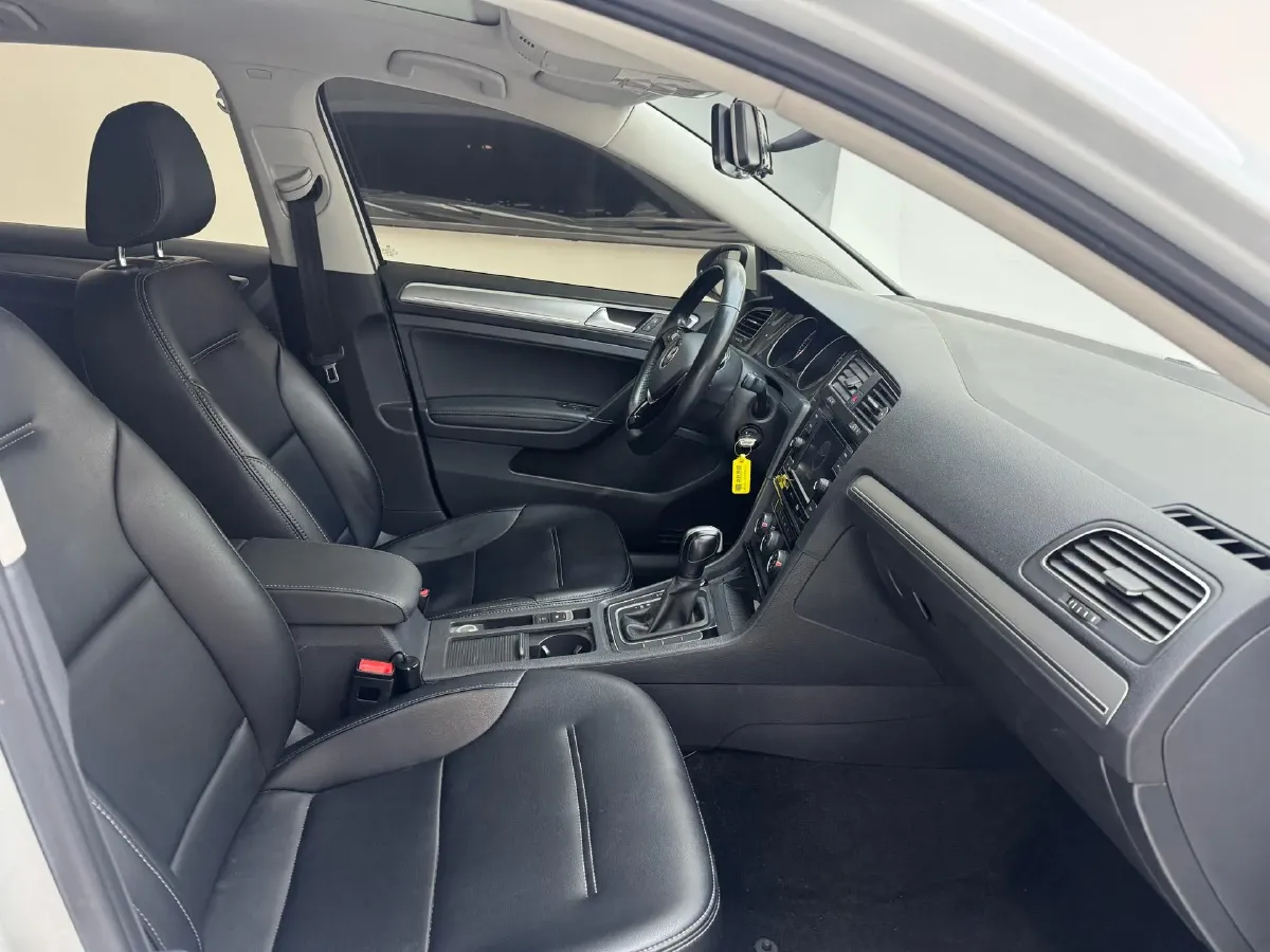 2018 Volkswagen Golf 1.4T 131HP L4 7DCT,autocango,china used car exporter,china ev exporter,chinese used car exporter,chinese used ev exporter