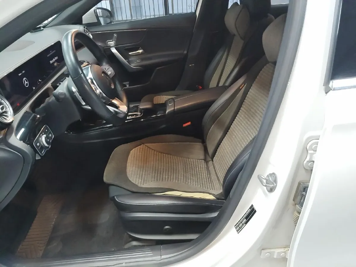 2020 Mercedes-Benz A Class 1.3T 163HP L4 7DCT,autocango,china used car exporter,china ev exporter,chinese used car exporter,chinese used ev exporter