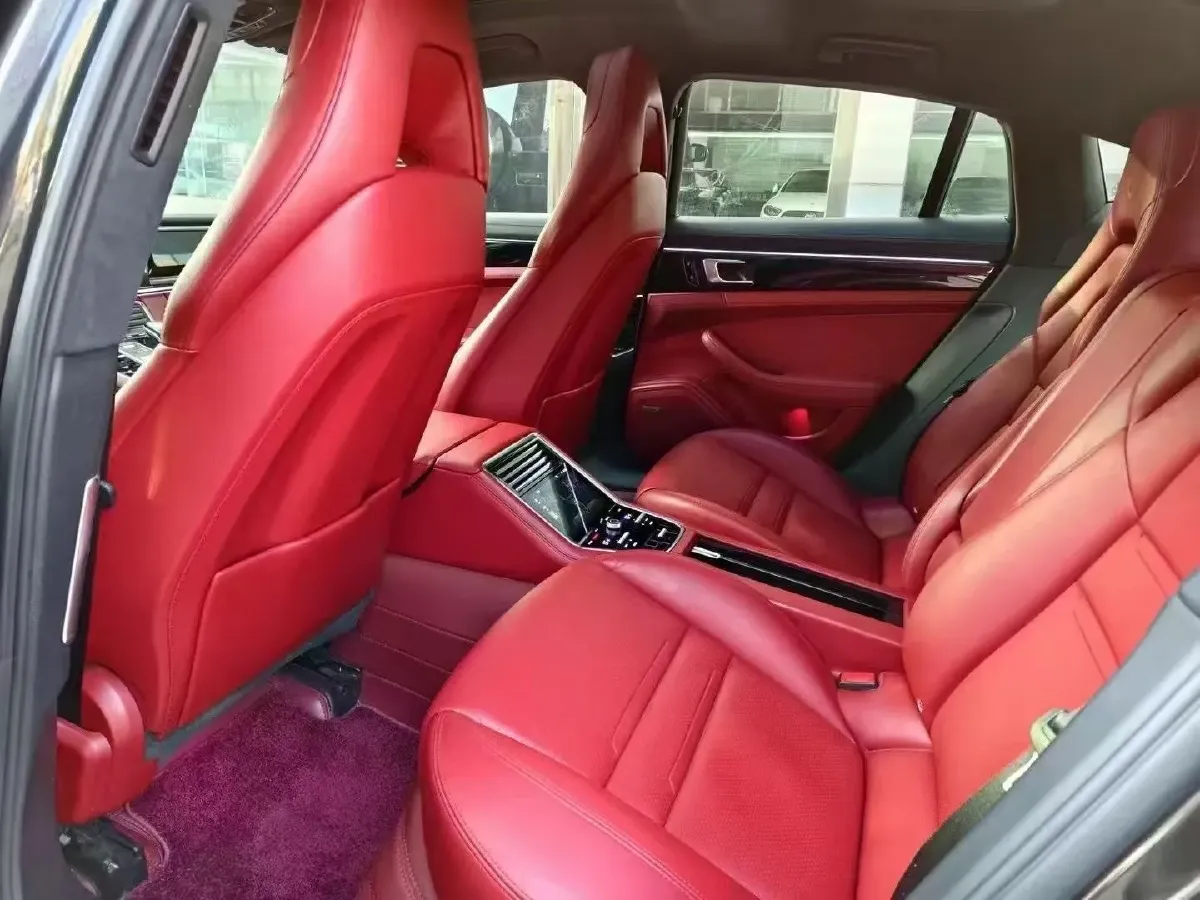 2019 Porsche Panamera 2.9T 330HP V6 8DCT,autocango,china used car exporter,china ev exporter,chinese used car exporter,chinese used ev exporter