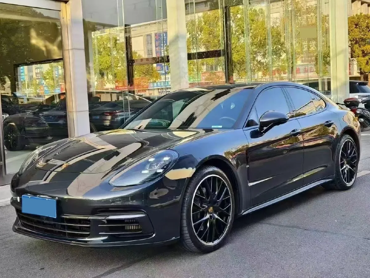 2019 Porsche Panamera 2.9T 330HP V6 8DCT,autocango,china used car exporter,china ev exporter,chinese used car exporter,chinese used ev exporter