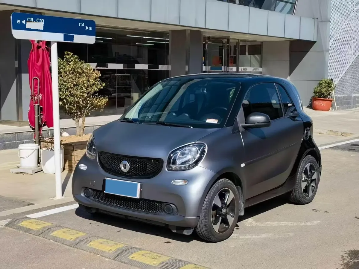 2015 Smart smart fortwo 1.0L 71HP L3 6DCT,autocango,china used car exporter,china ev exporter,chinese used car exporter,chinese used ev exporter