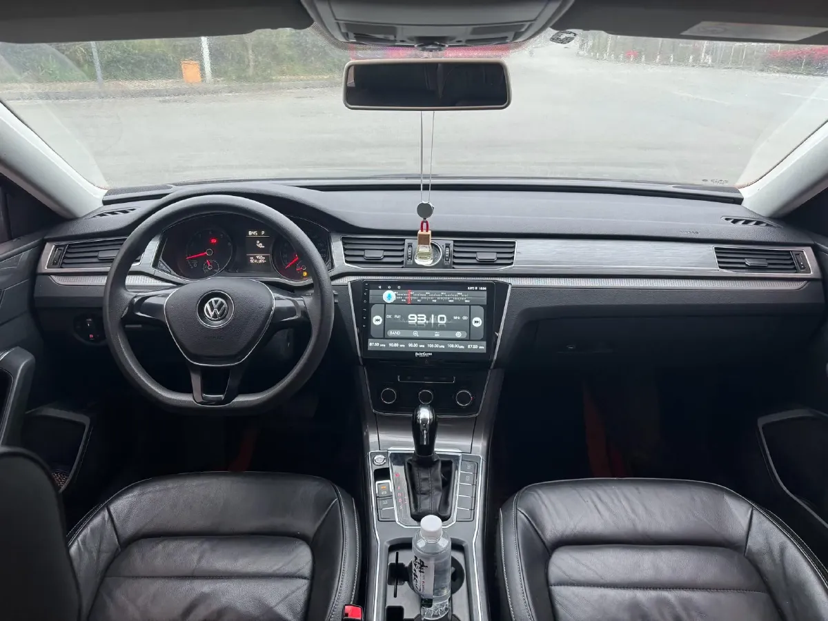 2017 Volkswagen Passat 1.8T 180HP L4 7DCT,autocango,china used car exporter,china ev exporter,chinese used car exporter,chinese used ev exporter