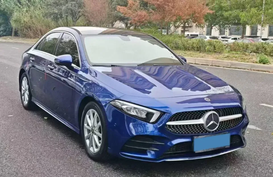 2021 Mercedes-Benz A Class 1.3T 163HP L4 7DCT,autocango,china used car exporter,china ev exporter,chinese used car exporter,chinese used ev exporter