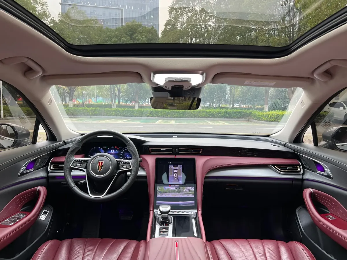 2023 HongQi H5 2.0T 224HP L4 8AT,autocango,china used car exporter,china ev exporter,chinese used car exporter,chinese used ev exporter