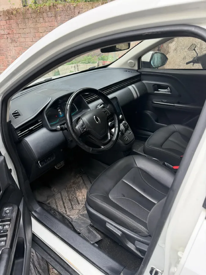 2018 Chery Tiggo 8 1.5T 147HP L4 6DCT,autocango,china used car exporter,china ev exporter,chinese used car exporter,chinese used ev exporter