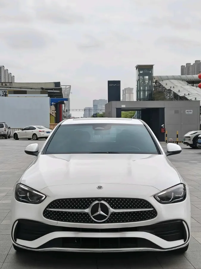 2022 Mercedes-Benz C Class 1.5T 170HP L4 9AT,autocango,china used car exporter,china ev exporter,chinese used car exporter,chinese used ev exporter