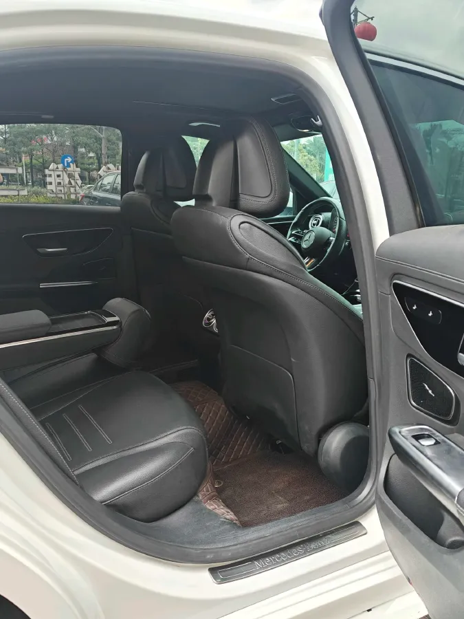 2022 Mercedes-Benz C Class 1.5T 170HP L4 9AT,autocango,china used car exporter,china ev exporter,chinese used car exporter,chinese used ev exporter