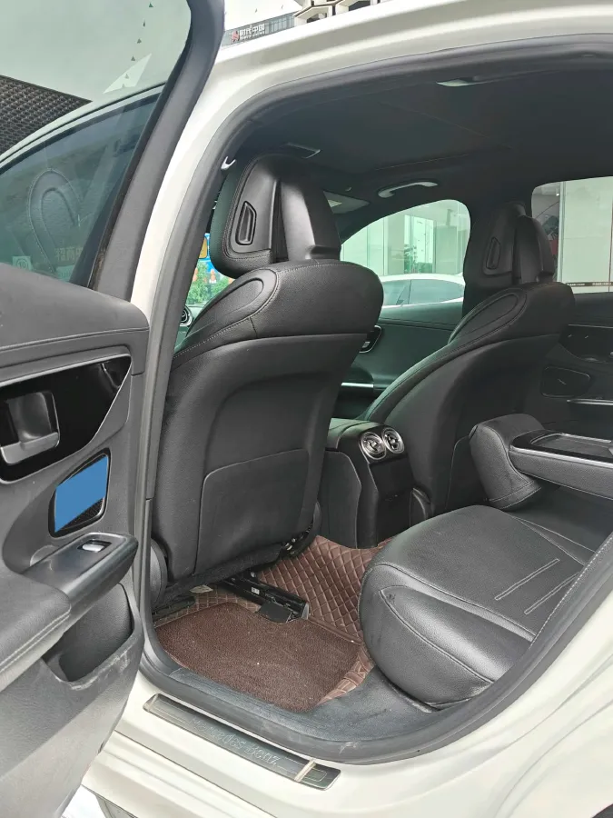 2022 Mercedes-Benz C Class 1.5T 170HP L4 9AT,autocango,china used car exporter,china ev exporter,chinese used car exporter,chinese used ev exporter