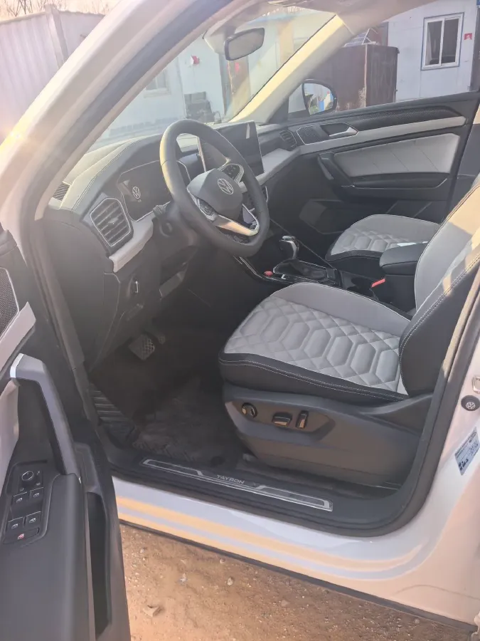 2023 Volkswagen Tayron 1.4T 150HP L4 7DCT,autocango,china used car exporter,china ev exporter,chinese used car exporter,chinese used ev exporter
