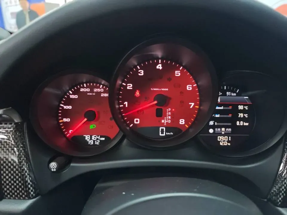 2018 Porsche Macan 3.0T 354HP V6 7DCT,autocango,china used car exporter,china ev exporter,chinese used car exporter,chinese used ev exporter