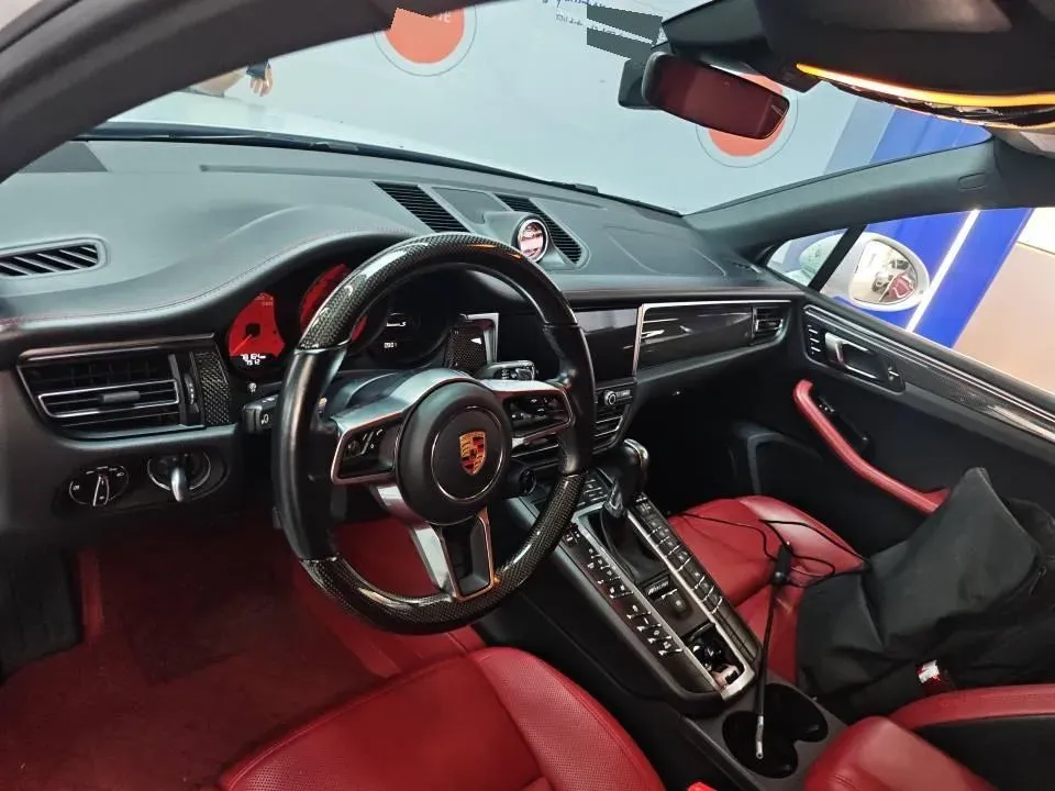 2018 Porsche Macan 3.0T 354HP V6 7DCT,autocango,china used car exporter,china ev exporter,chinese used car exporter,chinese used ev exporter