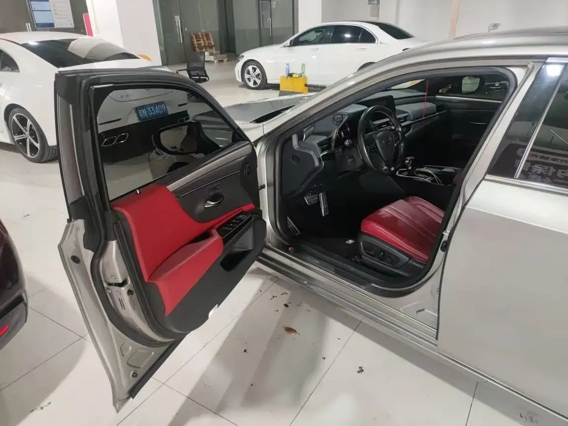 2020 Lexus ES 2.5L 207HP L4 8AT,autocango,china used car exporter,china ev exporter,chinese used car exporter,chinese used ev exporter