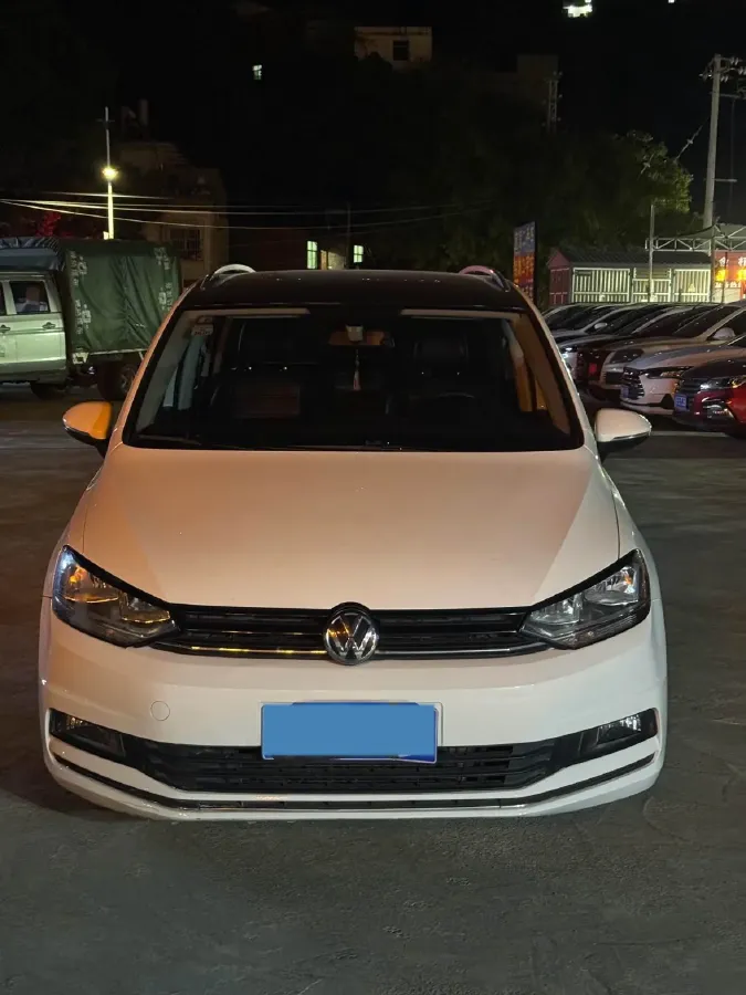 2016 Volkswagen Touran 1.4T 150HP L4 7DCT,autocango,china used car exporter,china ev exporter,chinese used car exporter,chinese used ev exporter