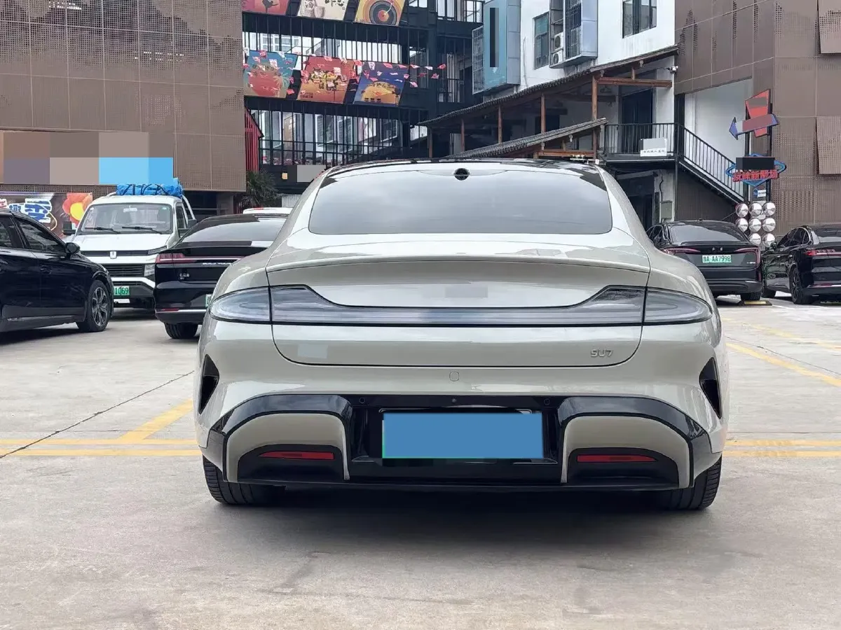 2024 MI SU7 BEV 94.3KWH,autocango,china used car exporter,china ev exporter,chinese used car exporter,chinese used ev exporter