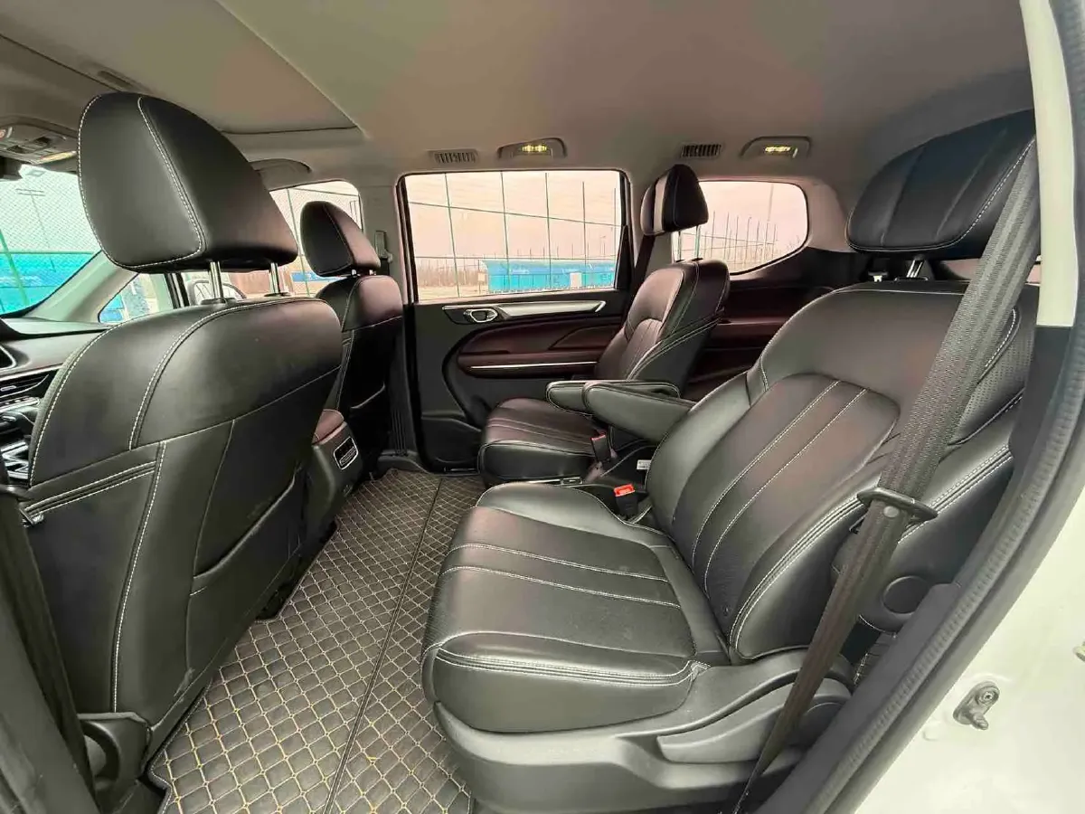 2021 GAC Trumpchi M6 1.5T 169HP L4 7DCT,autocango,china used car exporter,china ev exporter,chinese used car exporter,chinese used ev exporter