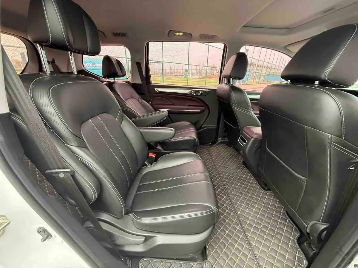 2021 GAC Trumpchi M6 1.5T 169HP L4 7DCT,autocango,china used car exporter,china ev exporter,chinese used car exporter,chinese used ev exporter