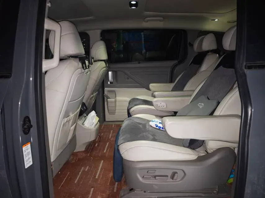 2021 Hyundai Custo 2.0T 236HP L4 8AT,autocango,china used car exporter,china ev exporter,chinese used car exporter,chinese used ev exporter