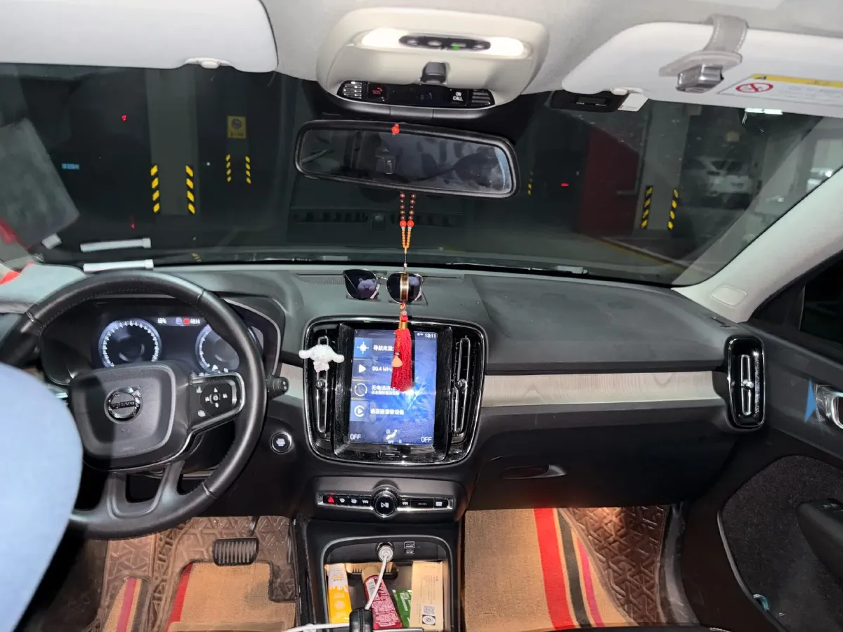 2020 Volvo XC40 1.5T 163HP L3 8AT,autocango,china used car exporter,china ev exporter,chinese used car exporter,chinese used ev exporter