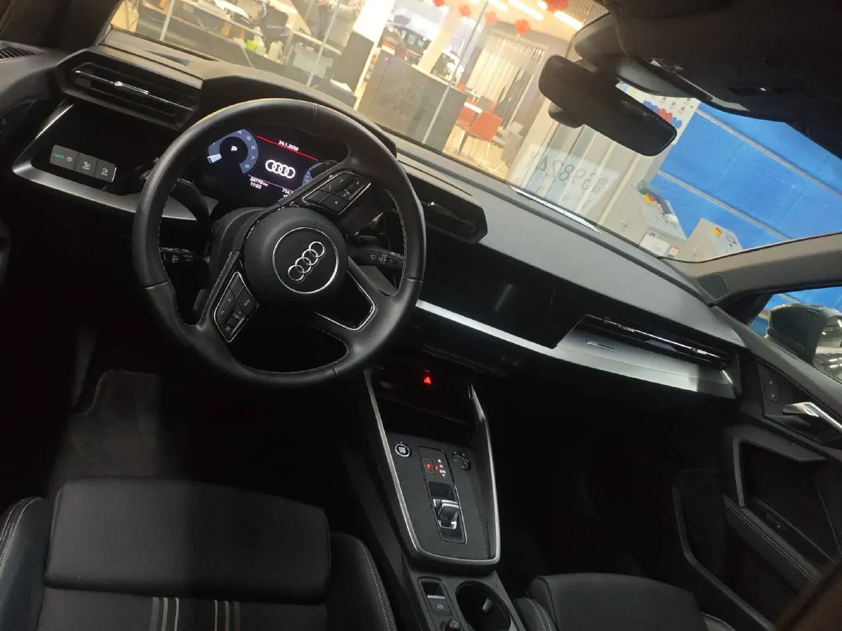 2023 Audi A3 1.4T 150HP L4 7DCT,autocango,china used car exporter,china ev exporter,chinese used car exporter,chinese used ev exporter