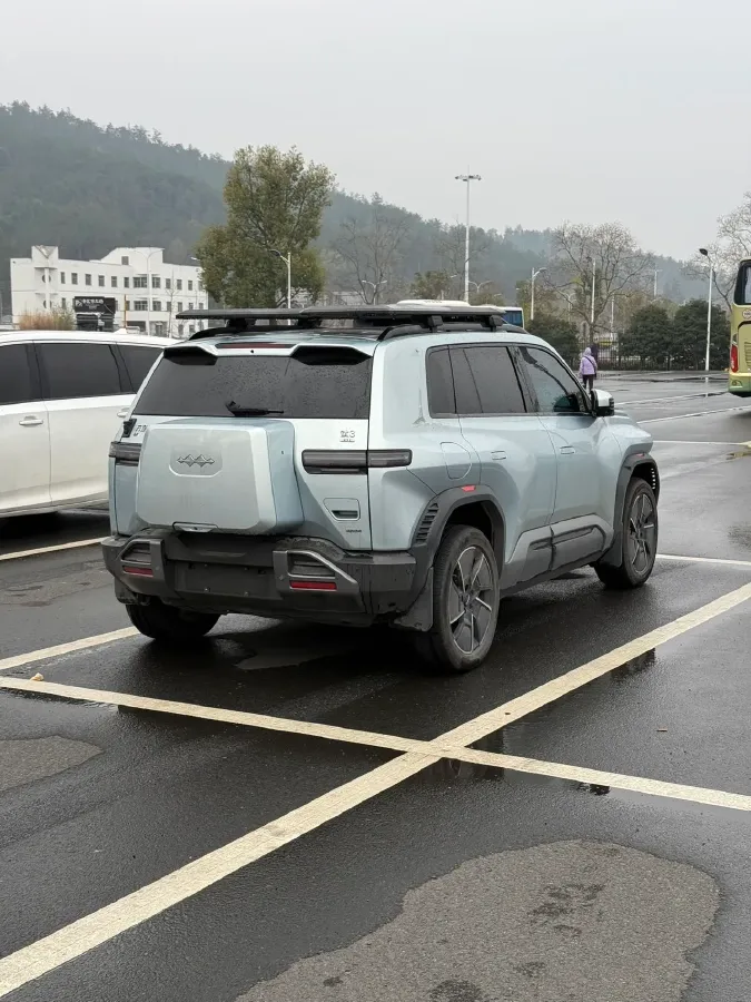 2025 FangChengBao Tai 3 BEV,autocango,china used car exporter,china ev exporter,chinese used car exporter,chinese used ev exporter