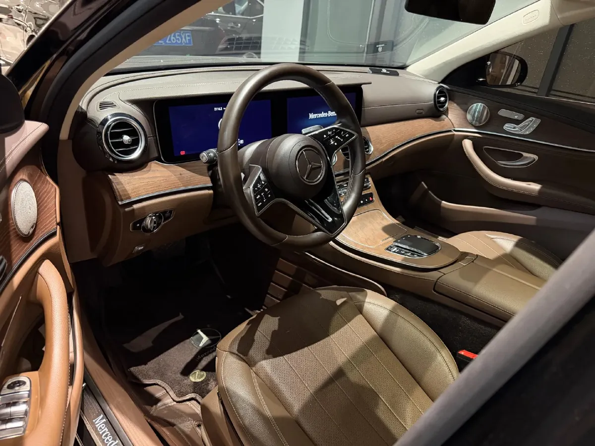2022 Mercedes-Benz E Class 2.0T 258HP L4 9AT,autocango,china used car exporter,china ev exporter,chinese used car exporter,chinese used ev exporter