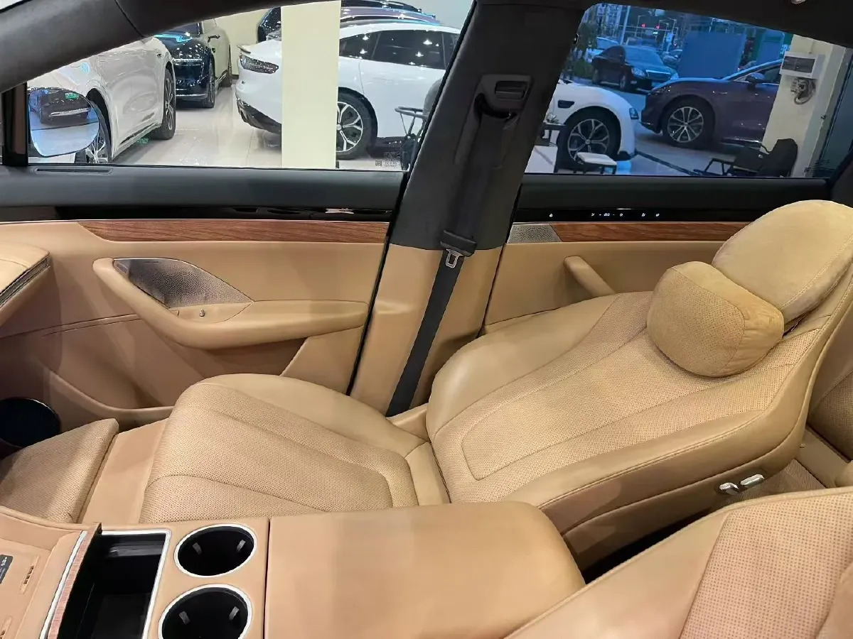 2024 HIMA R7 BEV 100KWH,autocango,china used car exporter,china ev exporter,chinese used car exporter,chinese used ev exporter