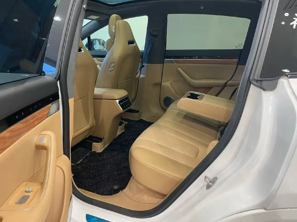 2024 HIMA R7 BEV 100KWH,autocango,china used car exporter,china ev exporter,chinese used car exporter,chinese used ev exporter