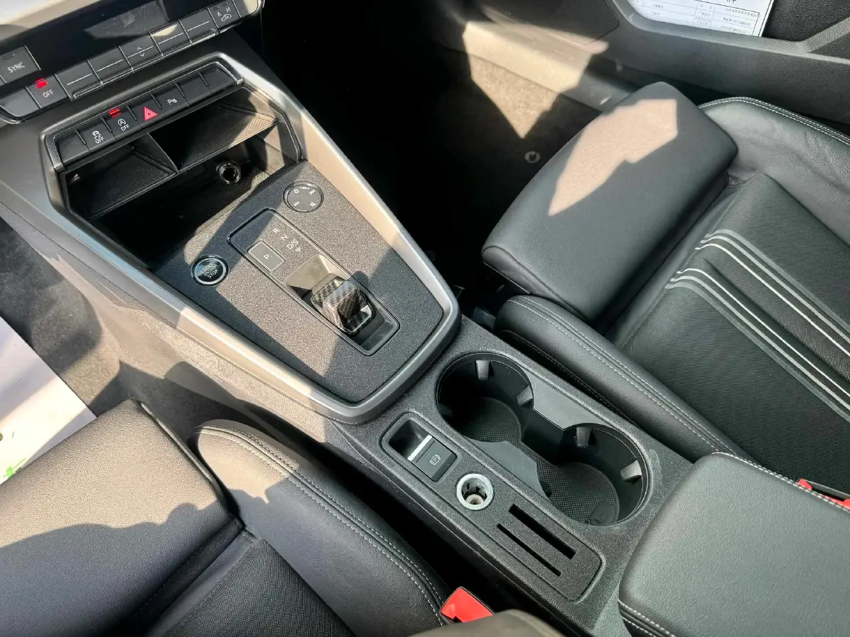 2021 Audi A3 1.4T 150HP L4 7DCT,autocango,china used car exporter,china ev exporter,chinese used car exporter,chinese used ev exporter