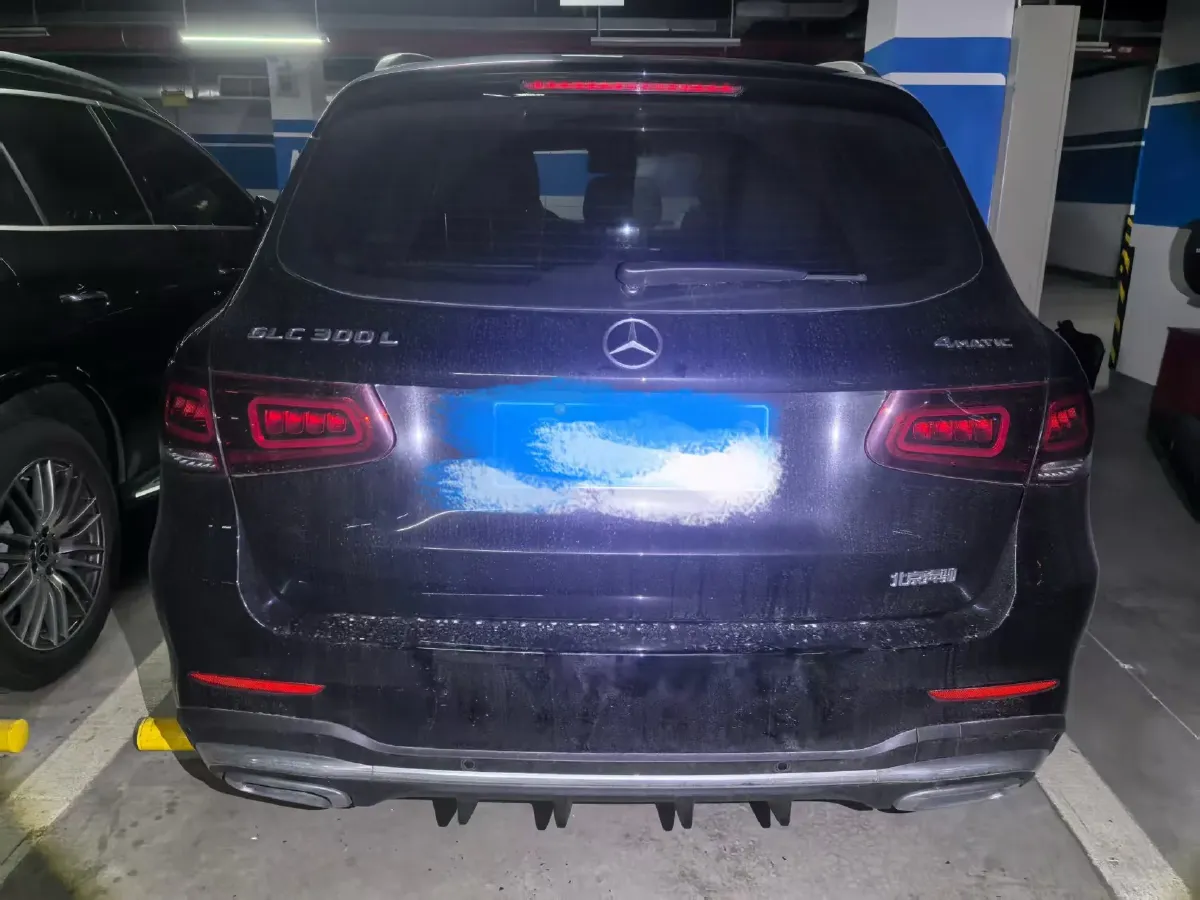 2021 Mercedes-Benz GLC Class 2.0T 258HP L4 9AT,autocango,china used car exporter,china ev exporter,chinese used car exporter,chinese used ev exporter