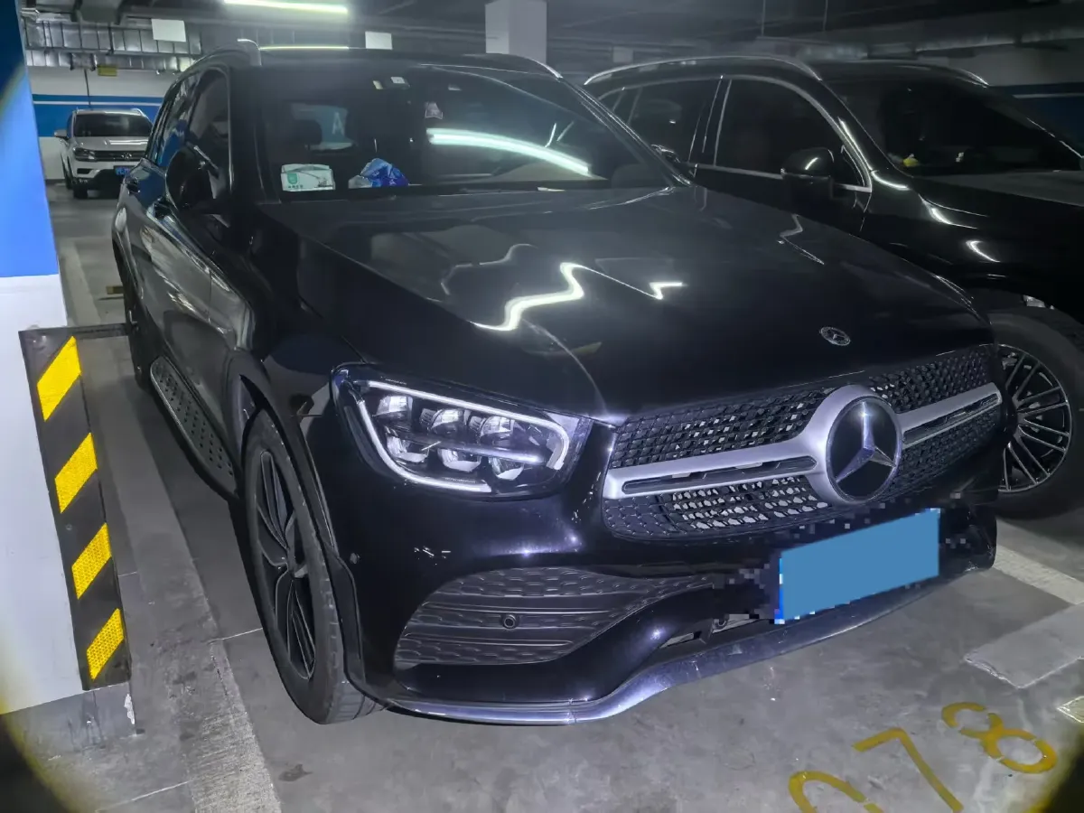 2021 Mercedes-Benz GLC Class 2.0T 258HP L4 9AT,autocango,china used car exporter,china ev exporter,chinese used car exporter,chinese used ev exporter