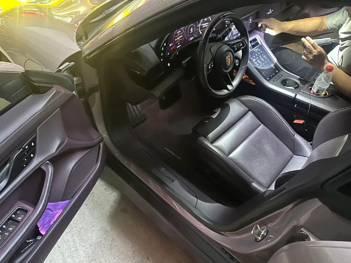 2022 Porsche Taycan 2AT BEV 79.2KWH,autocango,china used car exporter,china ev exporter,chinese used car exporter,chinese used ev exporter