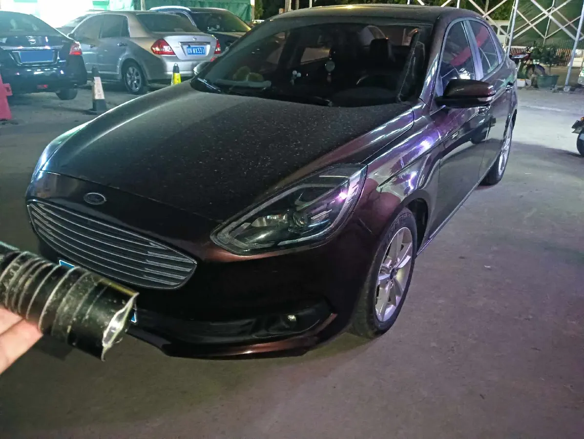 2019 Ford Escort 1.5L 122HP L3 6AT,autocango,china used car exporter,china ev exporter,chinese used car exporter,chinese used ev exporter