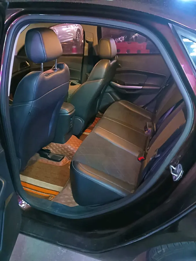 2019 Ford Escort 1.5L 122HP L3 6AT,autocango,china used car exporter,china ev exporter,chinese used car exporter,chinese used ev exporter