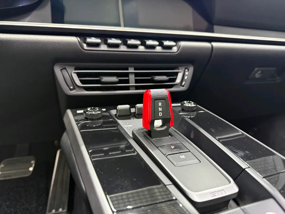 2023 Porsche 911 3.0T 385HP H6 8DCT,autocango,china used car exporter,china ev exporter,chinese used car exporter,chinese used ev exporter