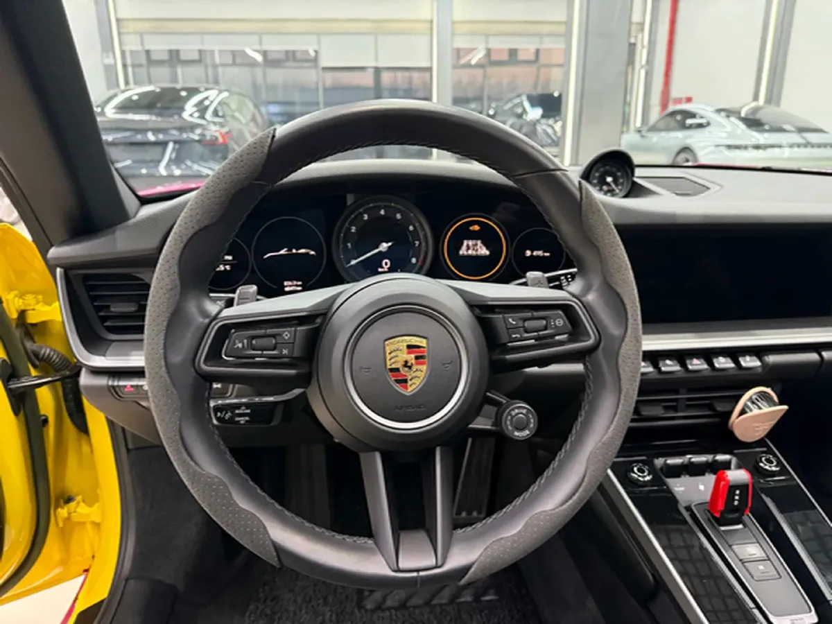 2023 Porsche 911 3.0T 385HP H6 8DCT,autocango,china used car exporter,china ev exporter,chinese used car exporter,chinese used ev exporter