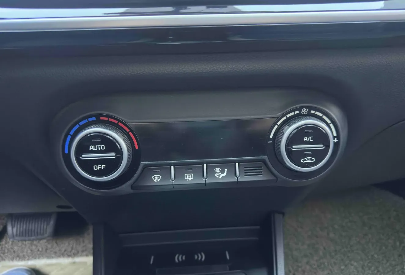 2021 Kia KX1 1.4L 100HP L4 CVT,autocango,china used car exporter,china ev exporter,chinese used car exporter,chinese used ev exporter